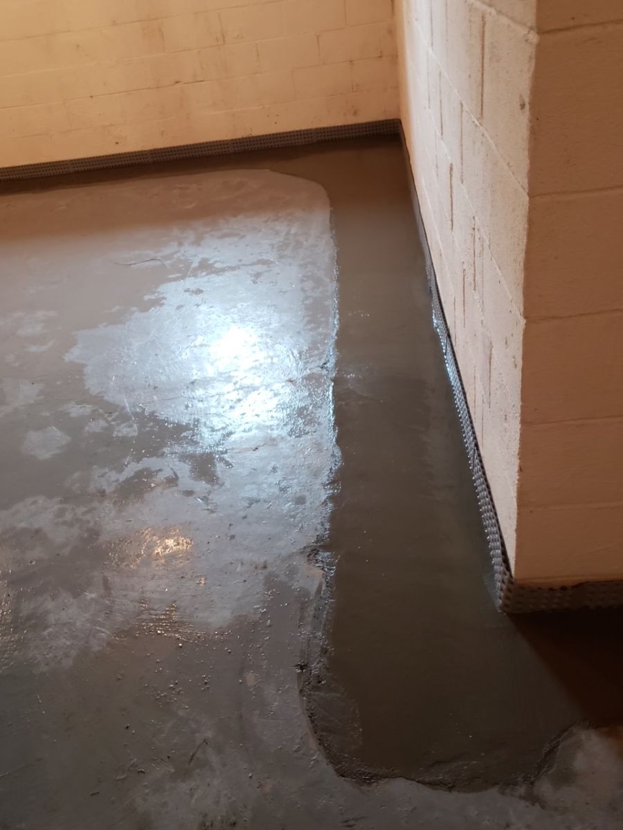 sealed basement floor corners